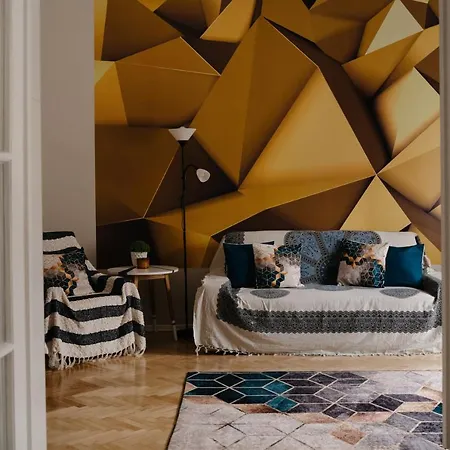 Fand Center Luxury * Szegedin